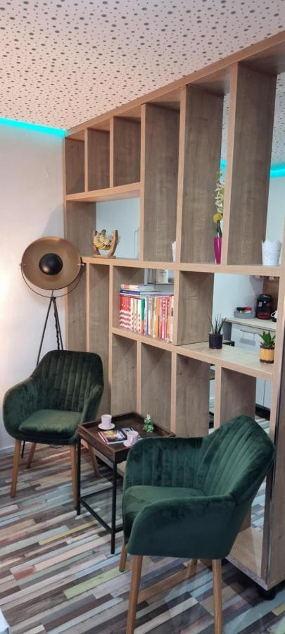 Studio-Apartment ' Andrei 1 ' - Neu In نوبورغ آن دي دوناو المظهر الخارجي الصورة